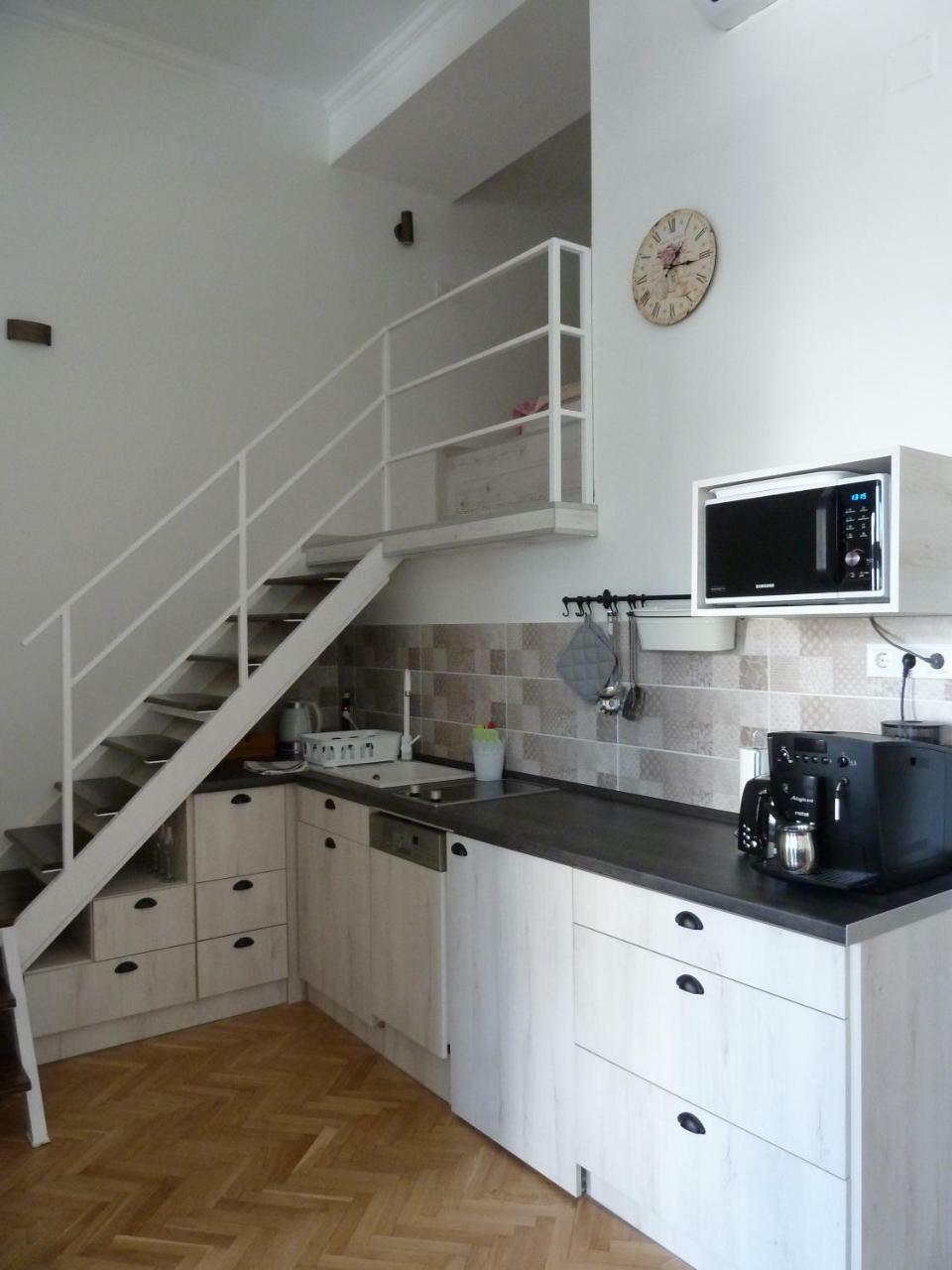 Kossuth Apartmanok Debrecen Eksteriør bilde